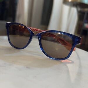 Youth kids Marvel Disney blue red & gold glitter Wonder Woman sunglasses​​​